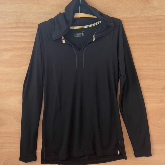 Smartwool merino wool blend long sleeve black hooded base layer top women's M - Picture 1 of 7